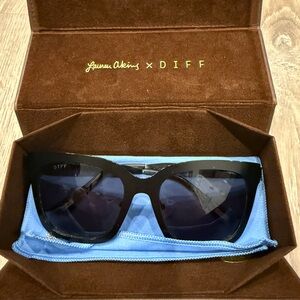Lauren Akins DIFF Ella Black Sunglasses